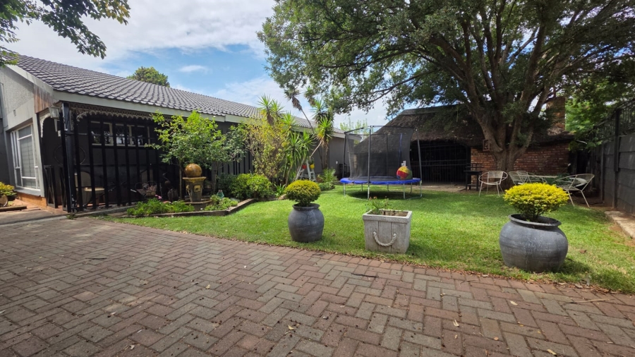 3 Bedroom Property for Sale in Wilkeville North West